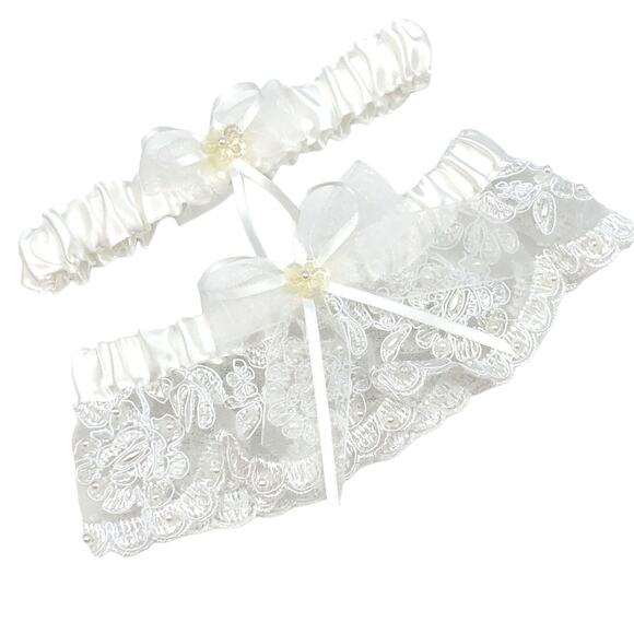 Plus Size Garter Set Extra Large Adjustable White Lace Wedding Bridal - Picture 1 of 5